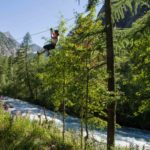 Alpes du Sud parc accrobranche Ailefroide Pelvoux Ecrins Aventure photo verticale